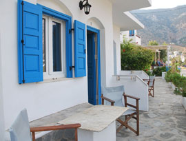 Accommodation at the Hotel Afroditi in Kamares of Sifnos